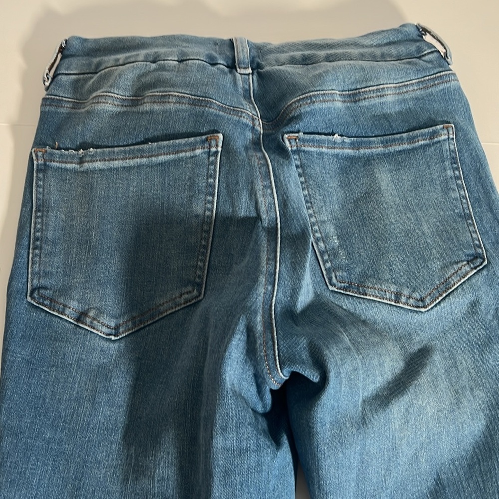 Express Cropped Distressed jeans - Picture 11 of 15